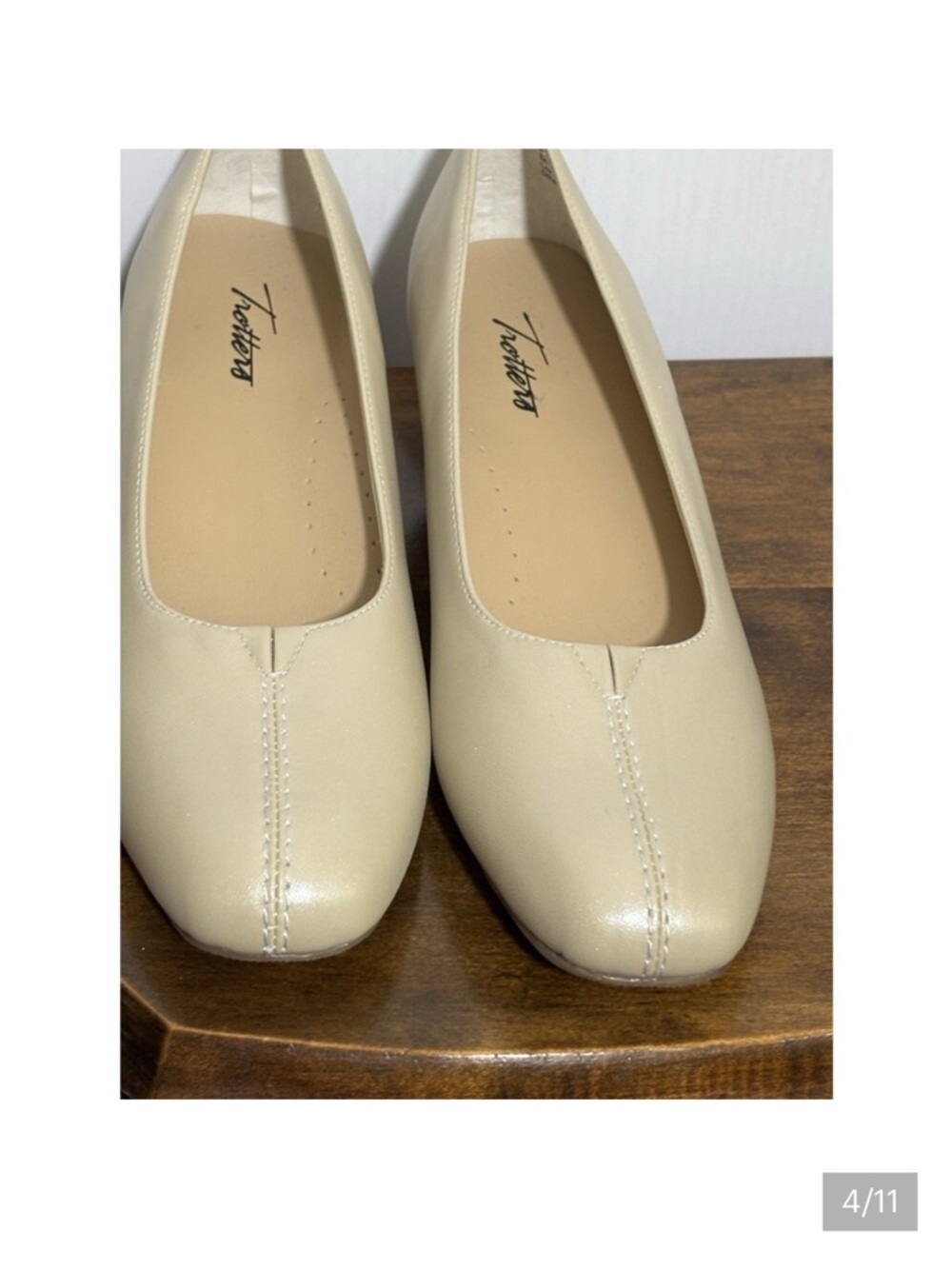 Trotters Doris Pumps Women's 9 SS Gold White Pearl Leather Like New No box - Picture 5 of 11